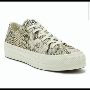 Platform Converse Sneaker